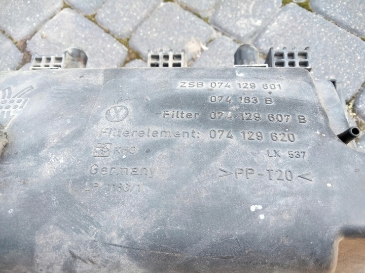 фото №7, Корпус фильтра воздуха vw t4 2.5 tdi 074129607b