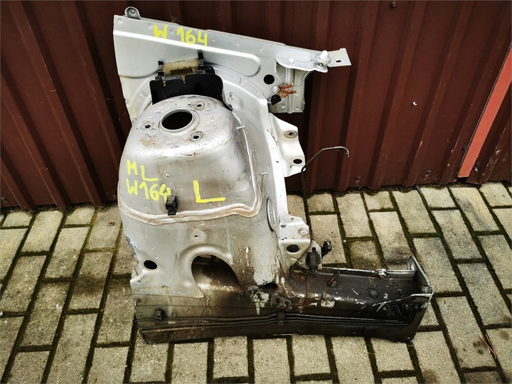 фото №1, Mercedes ml w164 лонжерон четверть левая перед