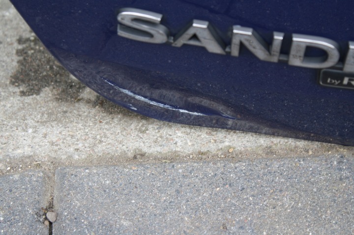 фото №4, Dacia sandero i кришка багажника