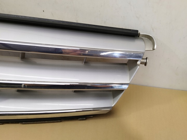 фото №7, Решітка радіатора решітка mercedes w204 рестайлінг amg c-klasa роки 2011-2014 a2048800023