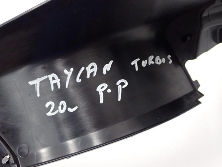 фото №11, Молдинг захист порога праве перед 9j1867938b porsche taycan turbo s 20r