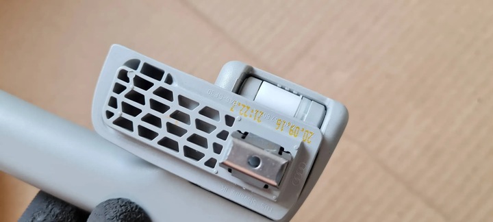 фото №7, A4 b9 8w ручка стеля тримач лівий зад a5 8w