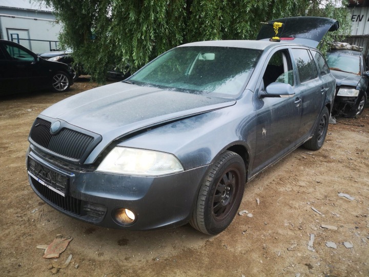 фото №6, Skoda octavia коллектор впускной 2006 1.6l 06a133203
