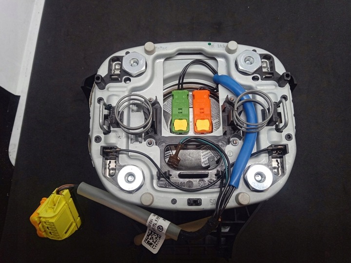 фото №10, Подушка водителя + жгут vw passat b6 3c0880201t