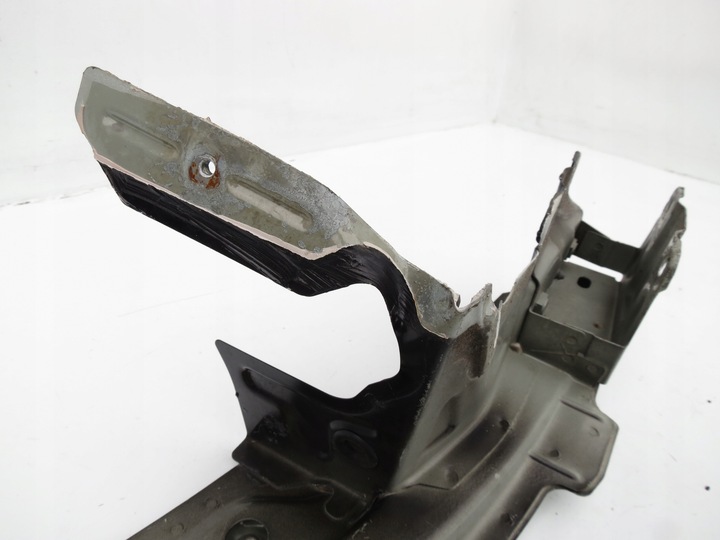 фото №8, Кронштейн кріплення тримач крила праві перед переднє porsche cayenne 7l