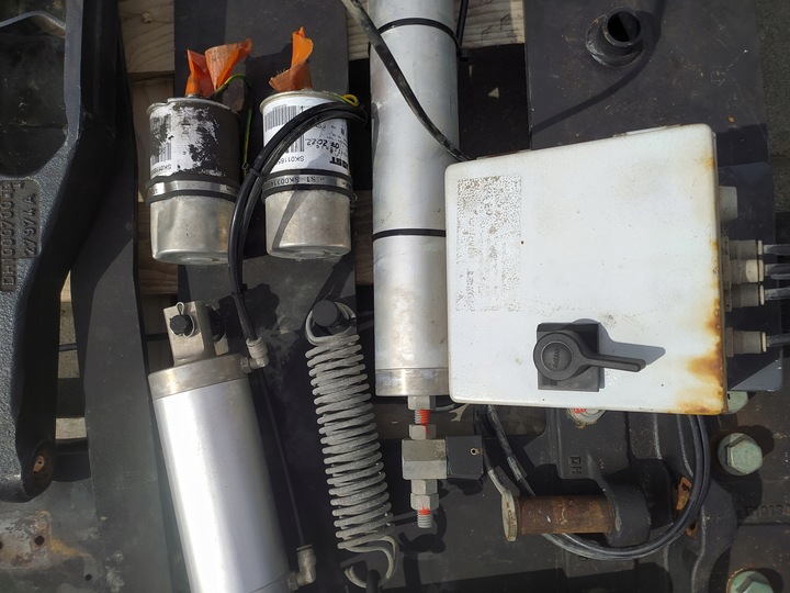 фото №5, Man tgx 2018r e6 регульований siodło причепи jost jsk37e001i3aa 55r-010294