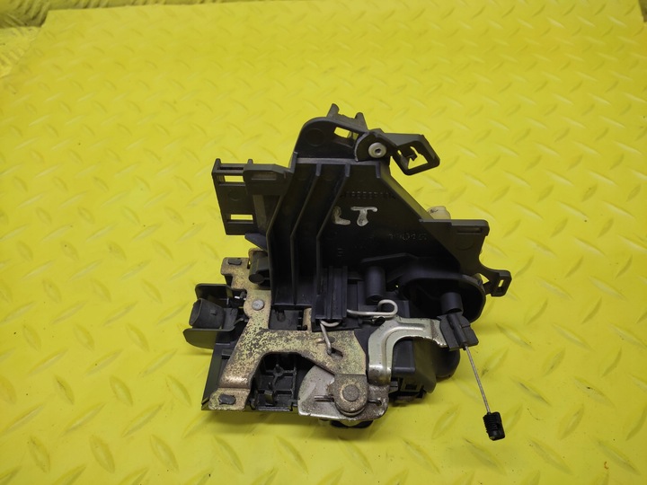 фото №1, Skoda fabia i замок дверь левый зад