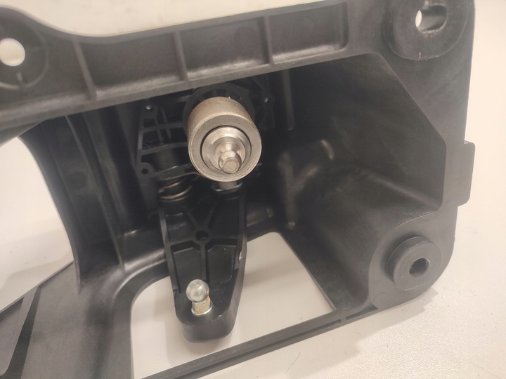 фото №9, Вибірник коробки передач renault fluence 1.5 dci 2009-2020 механічна коробка передач домкрат