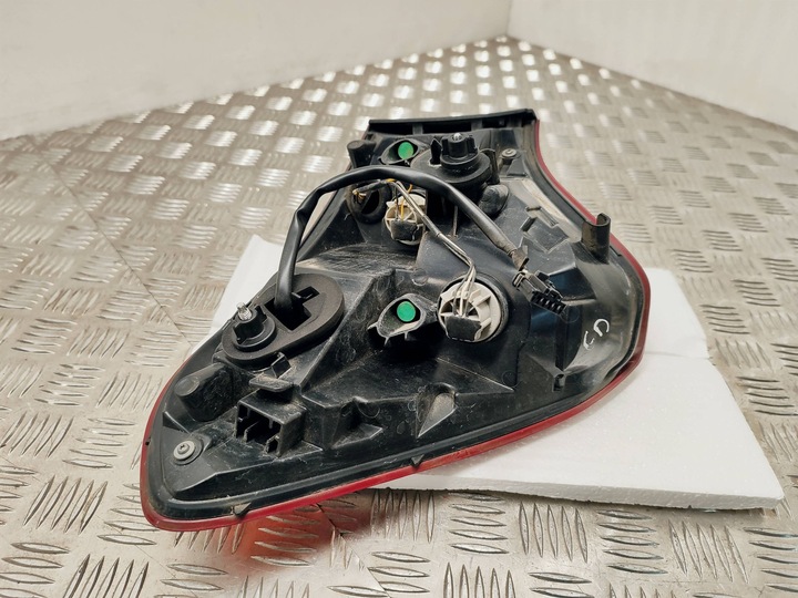 фото №7, Citroen ds5 2012 права сторона лампа задня