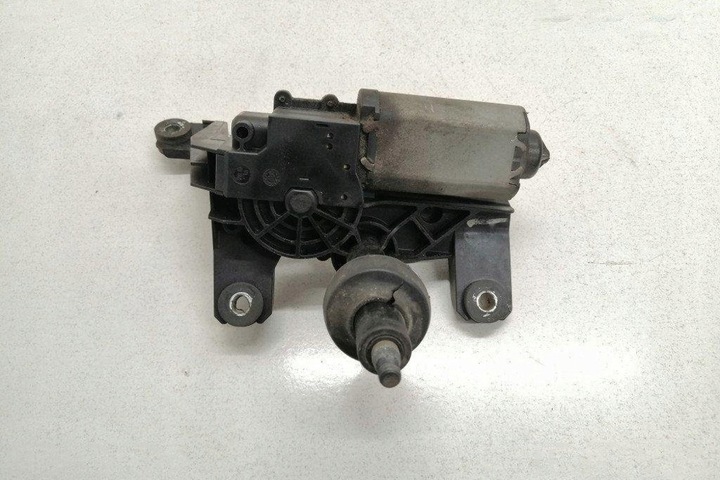 фото №1, Двигунчик двірники кришки opel astra f classic estate 90559444 1.4l