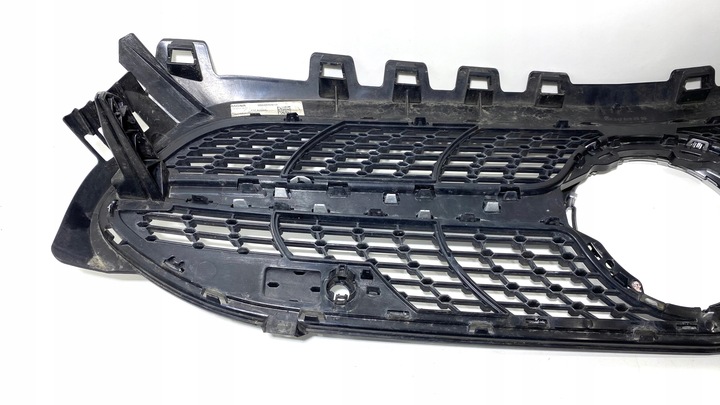 фото №8, Решётка бампера mercedes w247 a2478882900