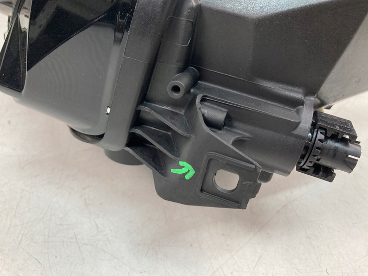 фото №10, Лампа левая передняя audi q4 e-tron полный led 89a