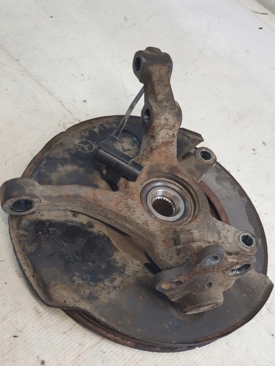 фото №13, Поворотный кулак правое перед mercedes vaneo w414 01-05