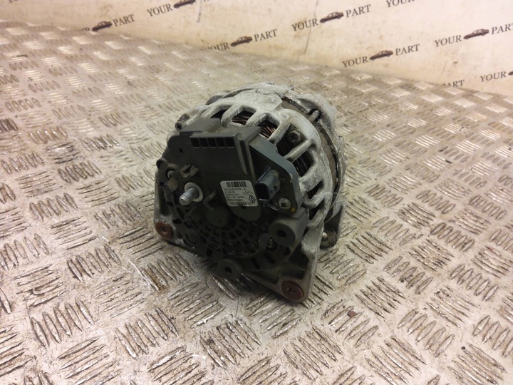 фото №1, Smart forfour ii w453 2018 генератор