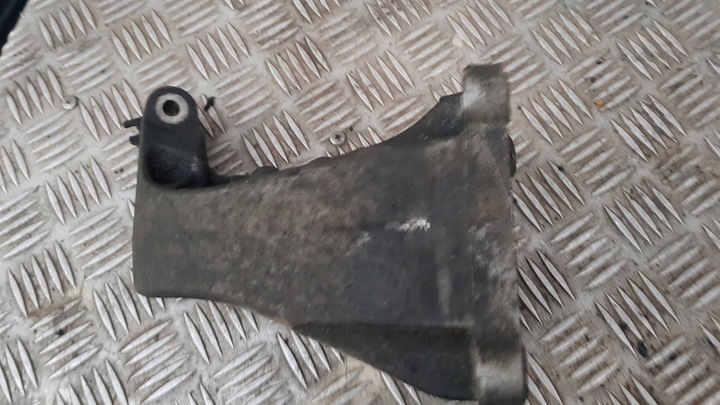 фото №12, Mercedes w211 3.5 v6 4matic лапи двигуна ліва права a2722232404