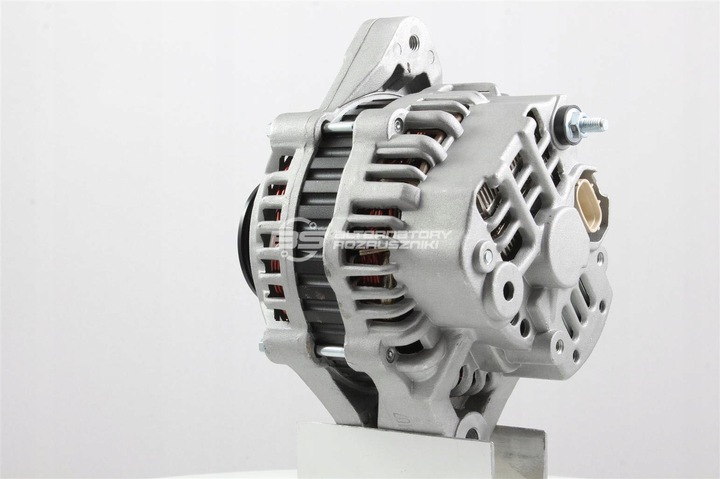 фото №8, Генератор восстановленный ir6840r suzuki swift iii 1.3