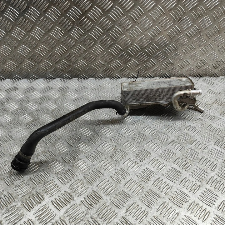 фото №6, Радіатор масла audi a4 8w2, b9 4m0122449q 28141831 2.0l 140kw 2018