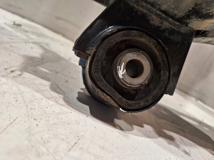 фото №8, Колыбель перед 13327078 opel astra j 2.0 cdti 09-