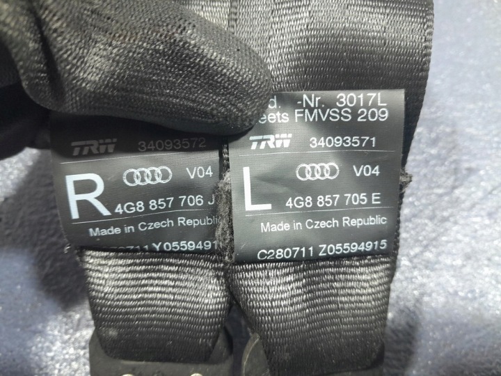 фото №13, Audi a6 c7 торпедо роздавальна air bag консоль європа