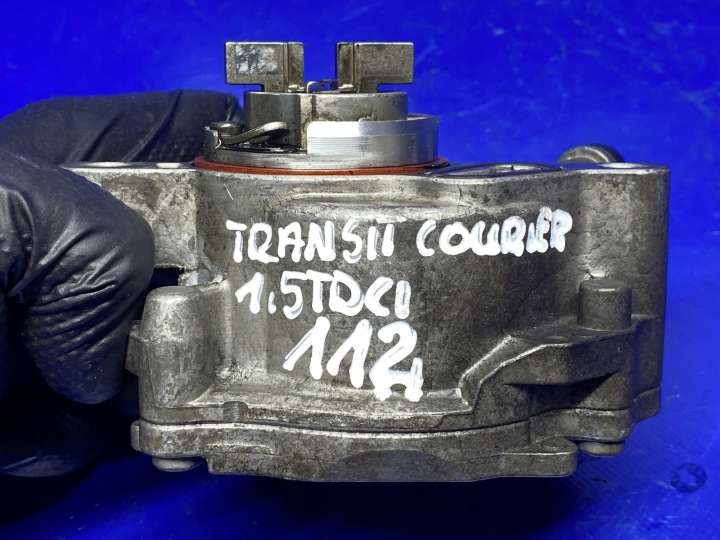 фото №9, Насос вакуум wakum transit courier 1.5 tdci volvo peugeot 9804021880