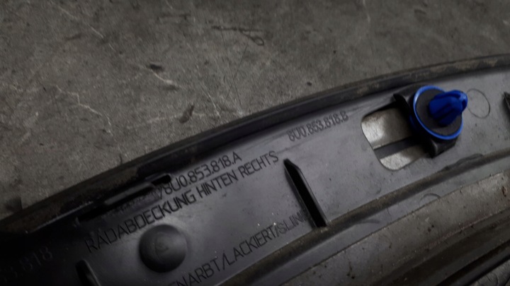 фото №11, 8u0853818b планка крила правий зад audi q3