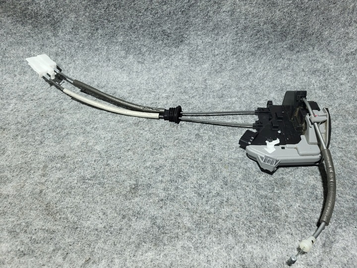 фото №1, Hyundai ioniq 2018 замок дверь правый зад