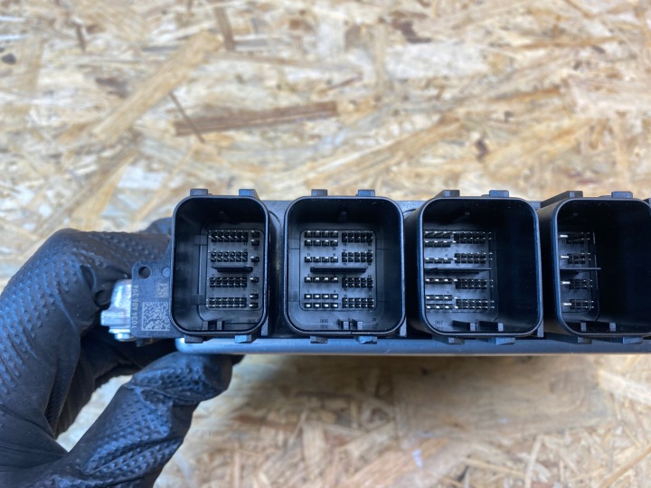 фото №10, Блок управления двигателем (эбу, компьютер двигателя) ecu mini countryman f60 2.0i 5a5cdc9 0261s106cb