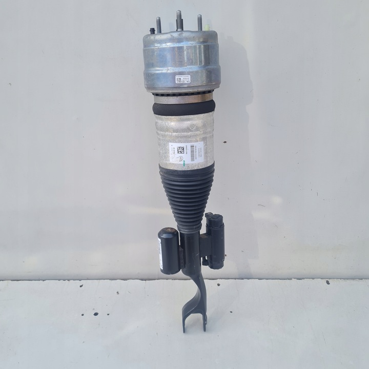 фото №1, Mercedes w213 4matic 4x4 амортизатор повітряна подушка лівий перед оригінал