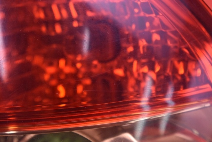 фото №12, Лампа правая зад задняя toyota corolla e12 универсал рестайлинг 03-07