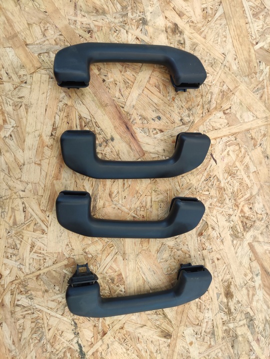 фото №1, Mercedes cla w117 usa ручка держатель потолок