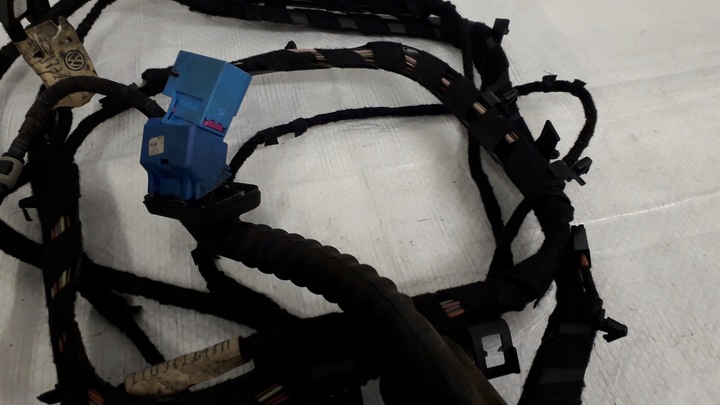 фото №12, Джгут установка кришки багажника volkswagen оригінальний номер 1t0971147a