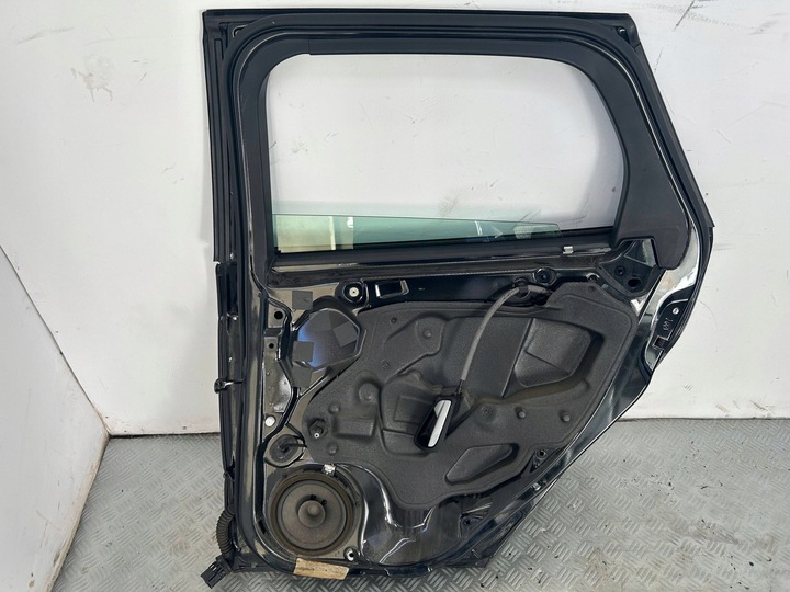 фото №7, Дверь правый зад задние комплектные ford focus mk3 универсал