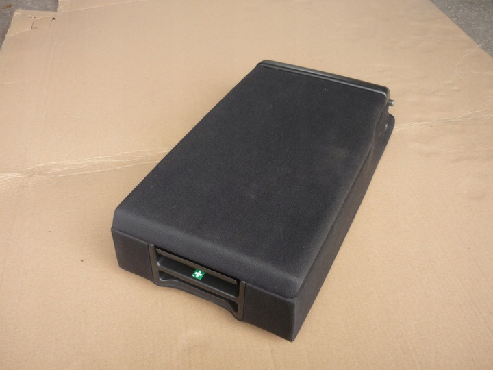 фото №9, Подлокотник задний зад audi a6 c6 a4 b6 b7 хороший