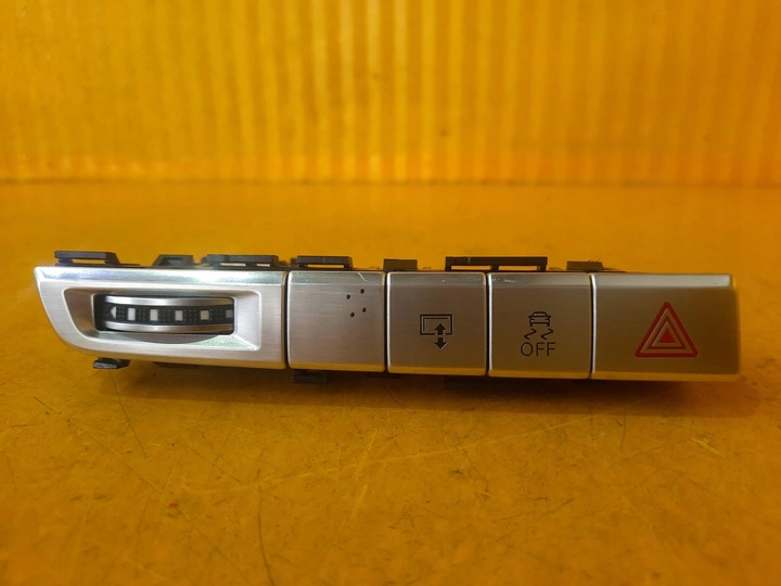 фото №1, Audi a8 d4 4h панель кнопка 4h0820911b