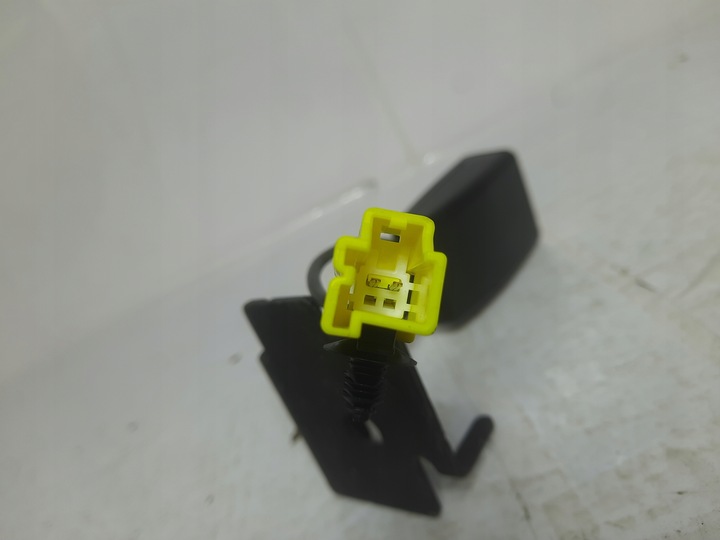 фото №11, Volvo xc40 17- застібка скоба ременя зад 32239901 usa