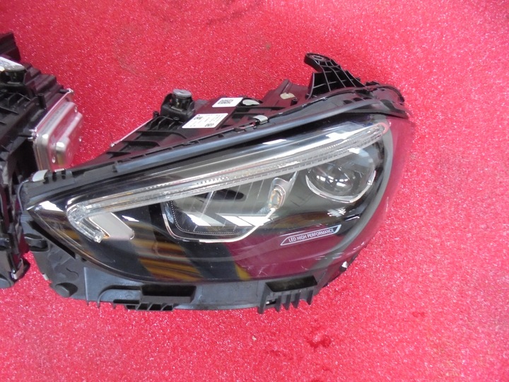 фото №3, Mercedes c клас w206 лампи перед led high performance комплект