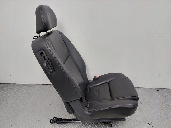 фото №11, Сидіння задній правий ii ряд шкіра чорний volvo xc90 i 2002-