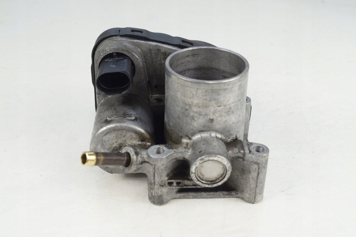 фото №6, Golf iv дроссельная заслонка газа 1,4 16v 036133062 axp