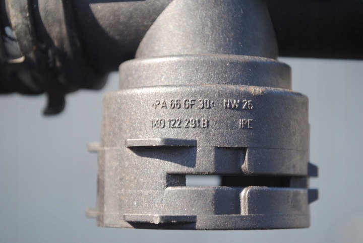 фото №5, Шланг шланг воды штуцеры audi a3 8p 2.0 fsi