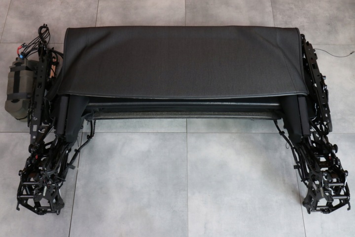 фото №9, Bmw g23 m4 g83 cabrio крыша складной folding soft top насос комплект 8492531