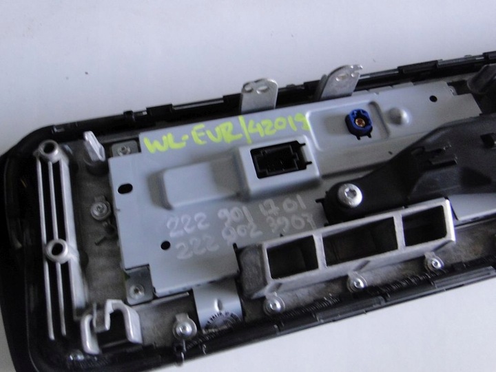 фото №8, Mercedes s класс w222 222 консоль панель кожа