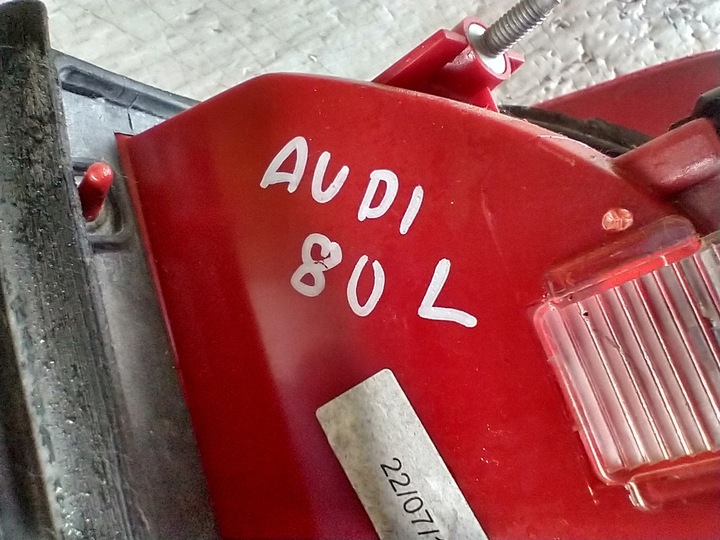 фото №9, Audi 80 b4 sedan 1991- лампа левая задняя левый зад 8a0945095d