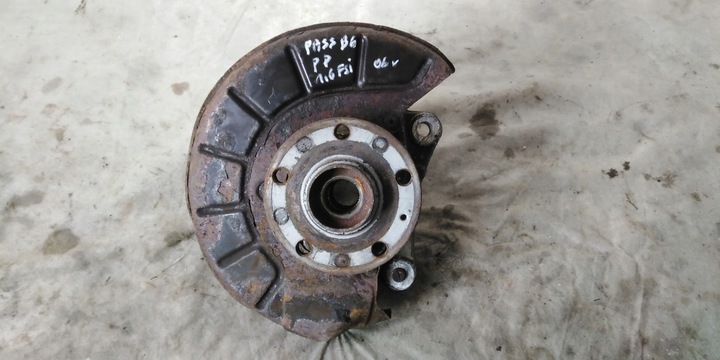 фото №1, Vw passat b6 поворотна опора праві перед 1,6 fsi 06r