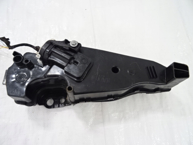 фото №7, Citroen c4 cactus 1.6 синий hdi бак бачок жидкости fap 9804160380