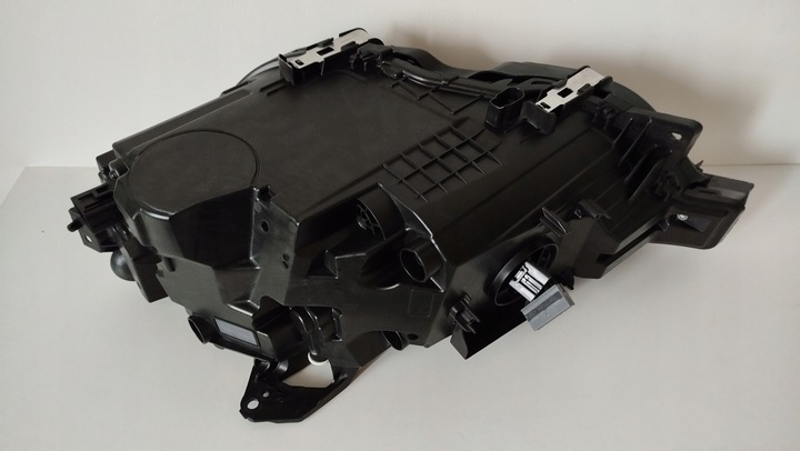 фото №12, Лампа права перед volvo xc60 ii 2018-22 оригінал повний led систем гарна usa