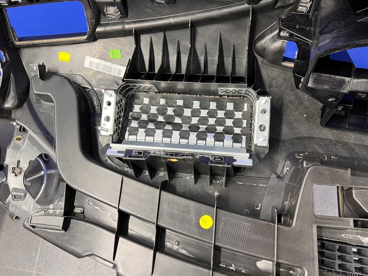 фото №7, Audi a7 c7 s7 панель капот head up uk англичанин 4g8857001g