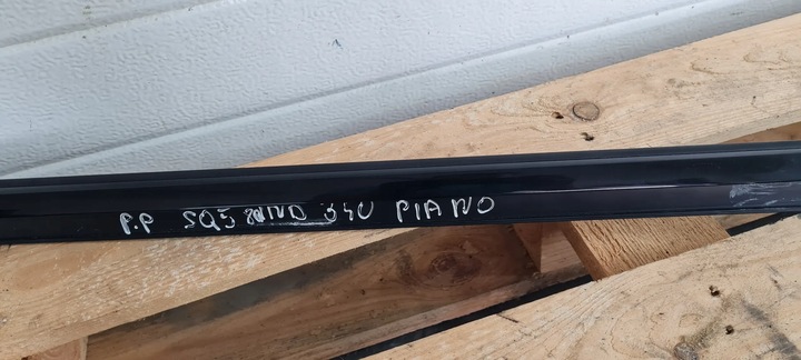 фото №10, Sq5 q5 рестайлинг планка дверь накладка правая sline перед чёрная 8r0853284h