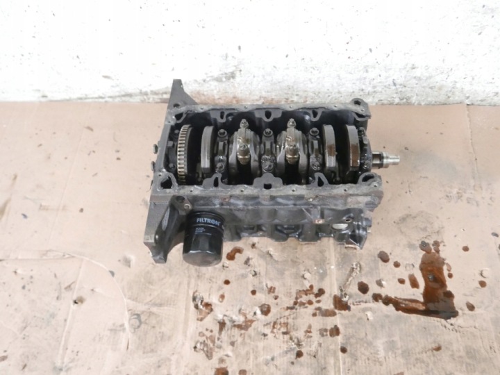фото №14, Низ двигуна blok вал поршні opel astra h iii 1.6 16v z16xep