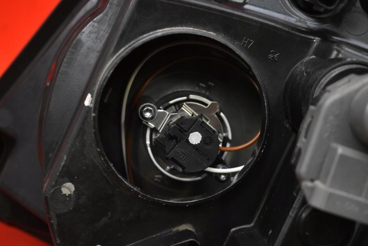 фото №9, Фара правое фара передняя eu nissan qashqai 1 i 07-10