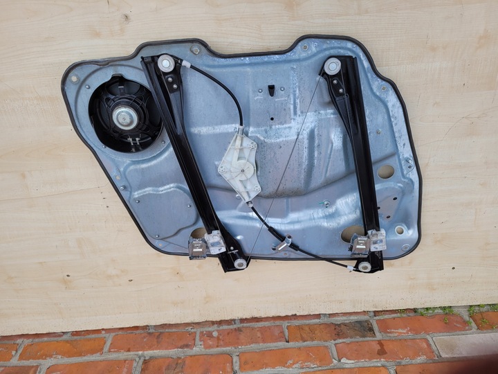 фото №1, Mercedes ml w164 05-11 підйомник вікна правий перед